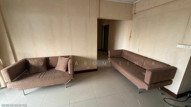 Yada Residential, Bangkok, 16 Phrom Sak Alley, Khlong Tan Nua, Watthana, Bangkok, 2 Bedrooms, 121 sqm, Condo For Sale, by Nuttharom Linla, 500239027 - DDproperty.com