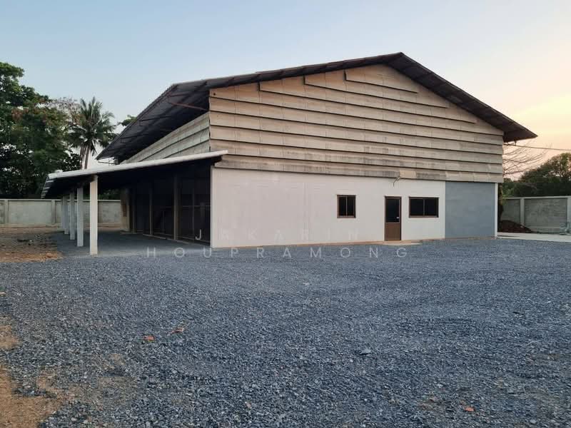 ให้เช่าโกดัง พระราม 2 ท่าข้าม อนามัยงามเจริญ กรุงเทพ พื้นที่ 1 ไร่, Bangkok, Tha Kham, Bang Khun Thian, Bangkok, , 400 sqm, Warehouse/Factory For Rent, by Jakarin Houpramong, 500239043 - DDproperty.com