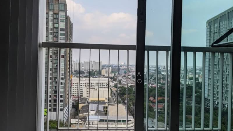 Rhythm Sukhumvit 50 : ริทึ่ม สุขุมวิท 50, กรุงเทพ, 8 ซอยสุขุมวิท 50 ถนนสุมขุมวิท, พระโขนง, คลองเตย, กรุงเทพ, 45 ตร.ม., คอนโด ให้เช่า, โดย Warinthon Somchit, 500239065 - DDproperty.com