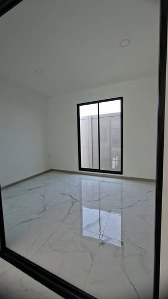 Chewarom New Ratchaphruek : ชีวารมย์ ราชพฤกษ์ตัดใหม่, ปทุมธานี, ถ.ราชพฤกษ์ตัดใหม่, บางหลวง, เมืองปทุมธานี, ปทุมธานี, 206 ตร.ม., บ้านเดี่ยว ขาย, โดย โบ, 500239074 - DDproperty.com