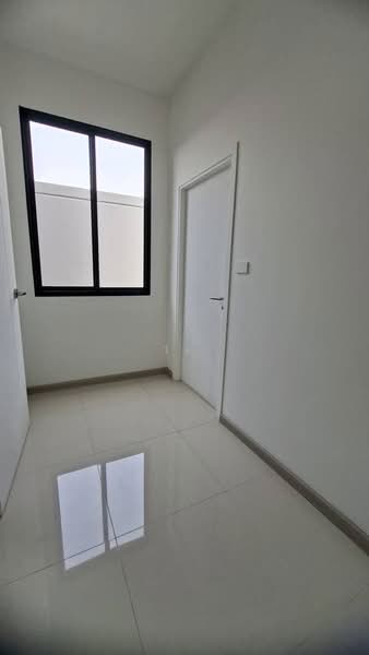 Chewarom New Ratchaphruek, Pathum Thani, New Ratchaphruek Road, Bang Luang, Muang Pathum Thani, Pathum Thani, 4 Bedrooms, 206 sqm, Single Detached House For Sale, by โบ, 500239074 - DDproperty.com