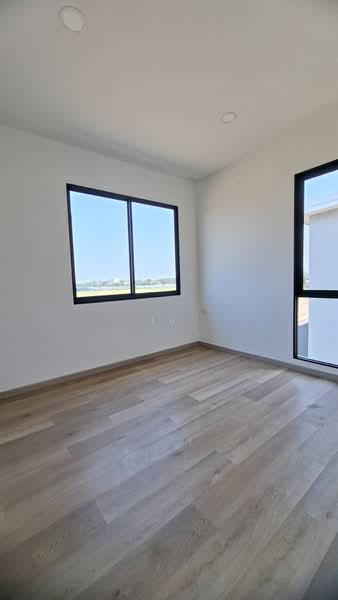 Chewarom New Ratchaphruek, Pathum Thani, New Ratchaphruek Road, Bang Luang, Muang Pathum Thani, Pathum Thani, 4 Bedrooms, 206 sqm, Single Detached House For Sale, by โบ, 500239074 - DDproperty.com