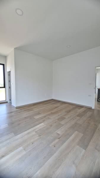 Chewarom New Ratchaphruek, Pathum Thani, New Ratchaphruek Road, Bang Luang, Muang Pathum Thani, Pathum Thani, 4 Bedrooms, 206 sqm, Single Detached House For Sale, by โบ, 500239074 - DDproperty.com