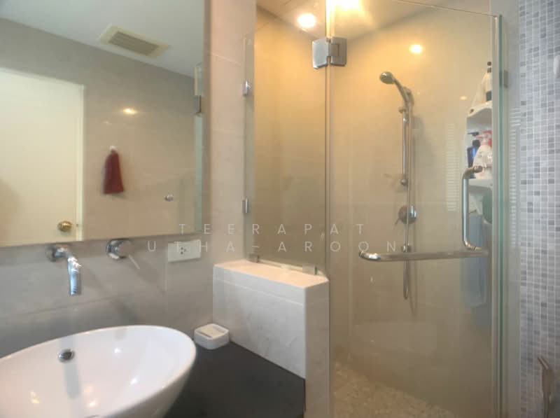 Baan Siri 24, Bangkok, 39 Sukhumvit 24 Alley, Khong Tan, Khlong Toei, Bangkok, 2 Bedrooms, 98 sqm, Condo For Rent, by Teerapat Utha-aroon, 500239084 - DDproperty.com