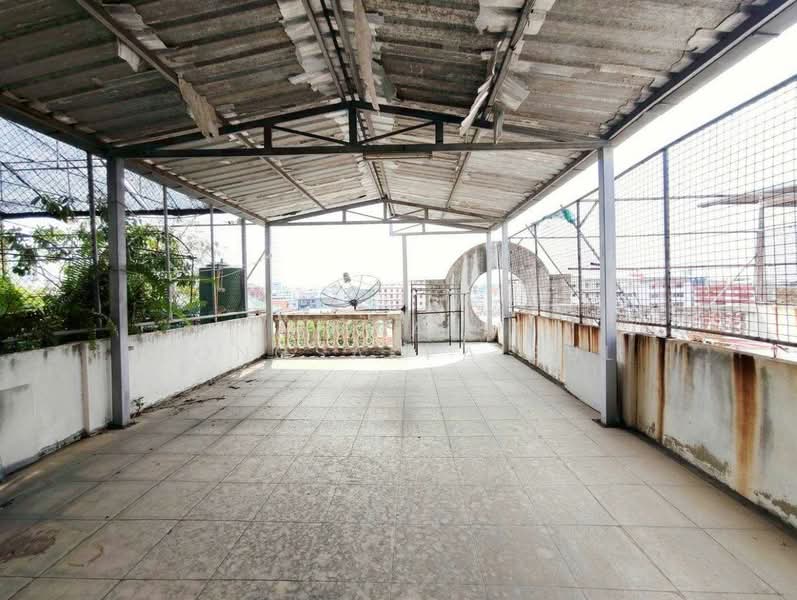 For Sale: 4-story commercial building, 1 unit, Rangsit-Pathum Thani Soi 8., Pathum Thani, ซอยรังสิต-ปทุมธานี, Prachathipat, Thanyaburi, Pathum Thani, , 320 sqm, Shophouse For Sale, by CHAWALIT KONGSAKPAIBUL, 500239114 - DDproperty.com