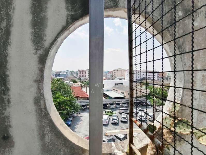 For Sale: 4-story commercial building, 1 unit, Rangsit-Pathum Thani Soi 8., Pathum Thani, ซอยรังสิต-ปทุมธานี, Prachathipat, Thanyaburi, Pathum Thani, , 320 sqm, Shophouse For Sale, by CHAWALIT KONGSAKPAIBUL, 500239114 - DDproperty.com