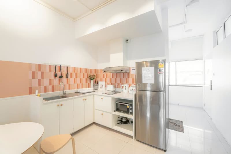 Craft Studio & Evergreen Apartment – คอนโดให้เช่า / Condo for Rent 40,000 บาท/ใกล้นิมมานฯ No.1C826, Chiang Mai, Su Thep, Muang Chiang Mai, Chiang Mai, 3 Bedrooms, 120 sqm, Townhouse For Rent, by Rutchaporn Tunsiri, 500239122 - DDproperty.com