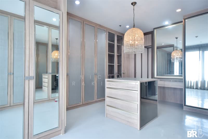 Villa Asoke, Bangkok, 1588 New Petchburi Road, Makkasan, Ratchathewi, Bangkok, 2 Bedrooms, 172 sqm, Condo For Rent, by Nicha Peerakittikul, 500239141 - DDproperty.com