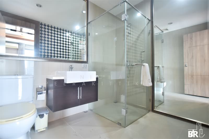 Villa Asoke, Bangkok, 1588 New Petchburi Road, Makkasan, Ratchathewi, Bangkok, 2 Bedrooms, 172 sqm, Condo For Rent, by Nicha Peerakittikul, 500239141 - DDproperty.com