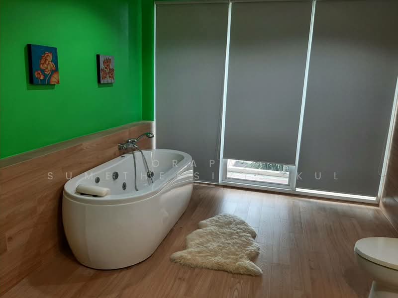 4-BR House, Bangkok, Bang Chak, Phra Khanong, Bangkok, 4 Bedrooms, 2,400 sqm, Single Detached House For Sale, by Orapa Sumetheesirisakul, 500239146 - DDproperty.com