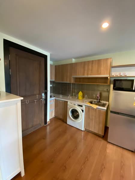 The Next Garden Suites, Bangkok, 111 Soi Sukhumvit 52, Sukhumvit Road, Bang Chak, Phra Khanong, Bangkok, 1 Bedroom, 53 sqm, Condo For Rent, by Teerapat Utha-aroon, 500239160 - DDproperty.com