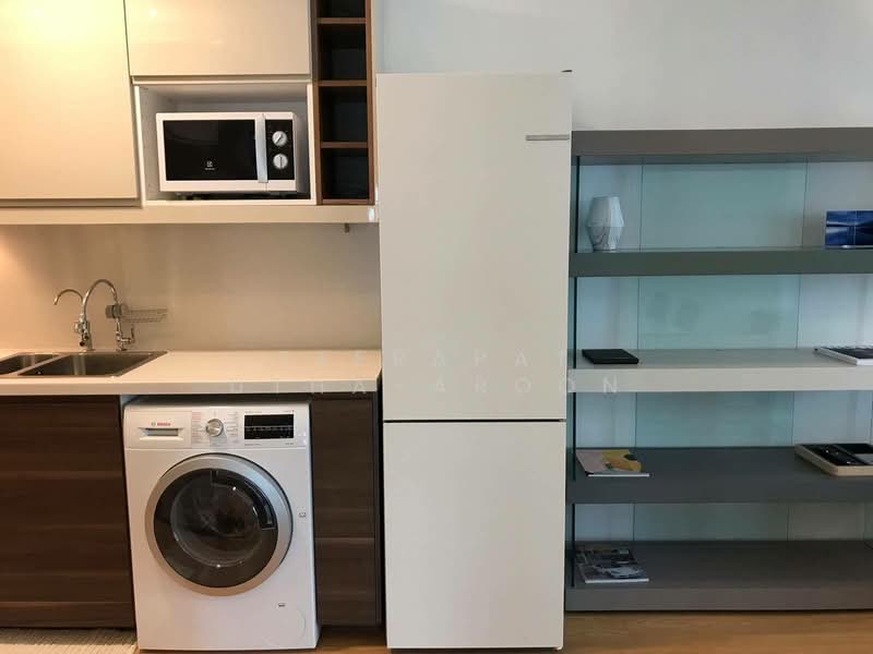 Noble Refine, Bangkok, Soi Sukhumvit 26, Sukhumvit Road, Khong Tan, Khlong Toei, Bangkok, 2 Bedrooms, 70 sqm, Condo For Rent, by Teerapat Utha-aroon, 500239180 - DDproperty.com