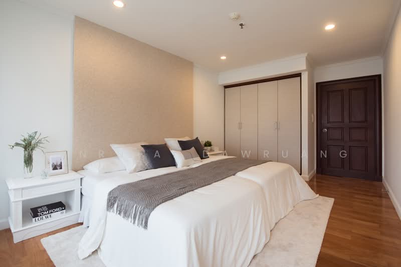 Mayfair Garden Apartment, Bangkok, 59 Soi Sukhumvit 16, Khlong Toei, Khlong Toei, Bangkok, 3 Bedrooms, 220 sqm, Apartment For Rent, by Kanrutai Dawruang, 500239196 - DDproperty.com