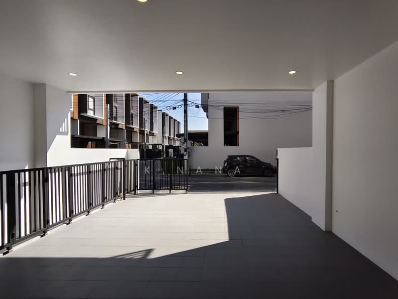 Shizen Phatthanakan 32, Bangkok, Soi Phatthanakan 32, Suan Luang, Suan Luang, Bangkok, 3 Bedrooms, 325 sqm, Single Detached House For Sale, by K.Nana, 500239200 - DDproperty.com