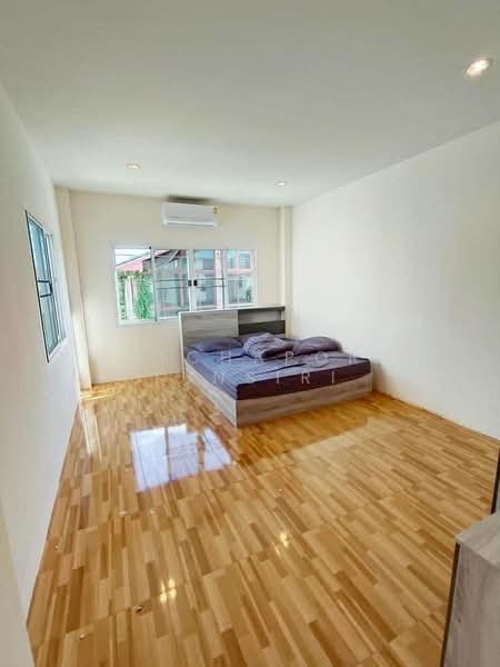 บ้านสวยในโครงการ ให้เช่า – ใกล้โฮมโปรสันทราย เพียง 10 นาที ค่าเช่า 20,000 บาท / เดือน No.12H515, Chiang Mai, San Na Moeng, San Sai, Chiang Mai, 3 Bedrooms, 150 sqm, Single Detached House For Rent, by Rutchaporn Tunsiri, 500239232 - DDproperty.com