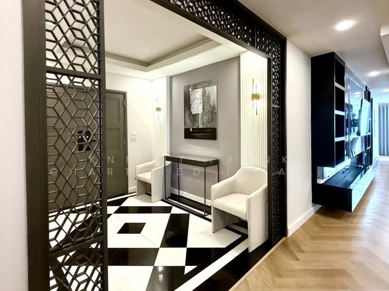 President Park Sukhumvit 24, Bangkok, 99 Sukhumvit 24 Alley, Khlongtoei Nua, Watthana, Bangkok, 3 Bedrooms, 223 sqm, Condo For Rent, by Knight Frank Chartered (Thailand) Co.,Ltd, 500239240 - DDproperty.com