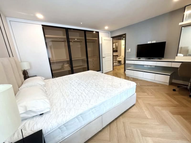 President Park Sukhumvit 24, Bangkok, 99 Sukhumvit 24 Alley, Khlongtoei Nua, Watthana, Bangkok, 3 Bedrooms, 223 sqm, Condo For Rent, by Knight Frank Chartered (Thailand) Co.,Ltd, 500239240 - DDproperty.com