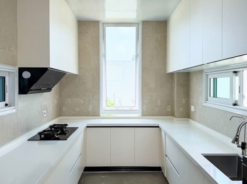 พระราม 9 ซอย 55, Bangkok, Suan Luang, Suan Luang, Bangkok, 4 Bedrooms, 520 sqm, Single Detached House For Sale, by บ้านเดี่ยวหรู 3 ชั้นพร้อมลิฟต์พรีเมียม ย่านพระราม 9 ซอย 55, 500239247 - DDproperty.com