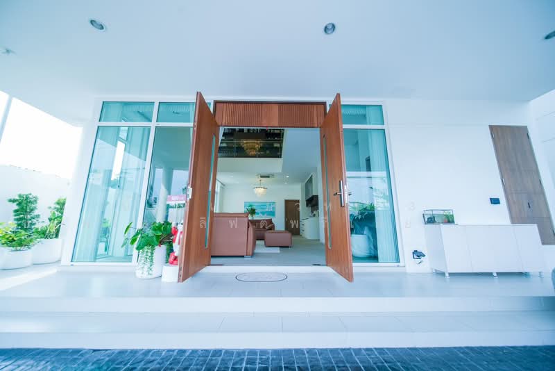 พระราม 9 ซอย 55, Bangkok, Suan Luang, Suan Luang, Bangkok, 4 Bedrooms, 520 sqm, Single Detached House For Sale, by บ้านเดี่ยวหรู 3 ชั้นพร้อมลิฟต์พรีเมียม ย่านพระราม 9 ซอย 55, 500239247 - DDproperty.com