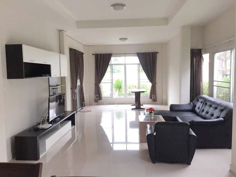 บ้านในโครงการ ให้เช่า – ใกล้ตลาดเจริญเจริญ เพียง 10 นาที ค่าเช่า 20,000 บาท / เดือน No.13H709, Chiang Mai, San Kamphaeng, San Kamphaeng, Chiang Mai, 3 Bedrooms, 179 sqm, Single Detached House For Rent, by Rutchaporn Tunsiri, 500239251 - DDproperty.com