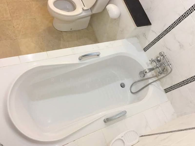 บ้านในโครงการ ให้เช่า – ใกล้ตลาดเจริญเจริญ เพียง 10 นาที ค่าเช่า 20,000 บาท / เดือน No.13H709, Chiang Mai, San Kamphaeng, San Kamphaeng, Chiang Mai, 3 Bedrooms, 179 sqm, Single Detached House For Rent, by Rutchaporn Tunsiri, 500239251 - DDproperty.com