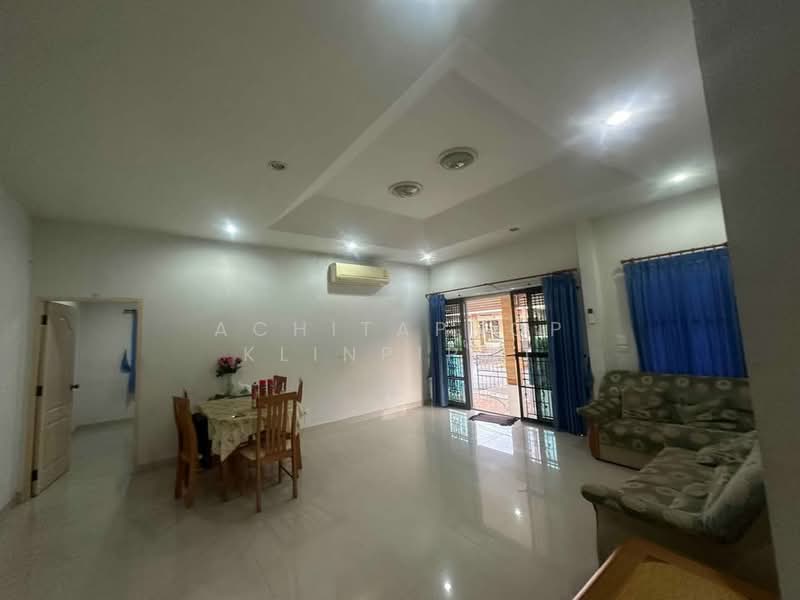 3-BR House, Chon Buri (Pattaya), Bang Lamung, Bang Lamung (Pattaya), Chon Buri (Pattaya), 3 Bedrooms, 150 sqm, Single Detached House For Sale, by Achitaphop Klinpipat, 500239255 - DDproperty.com