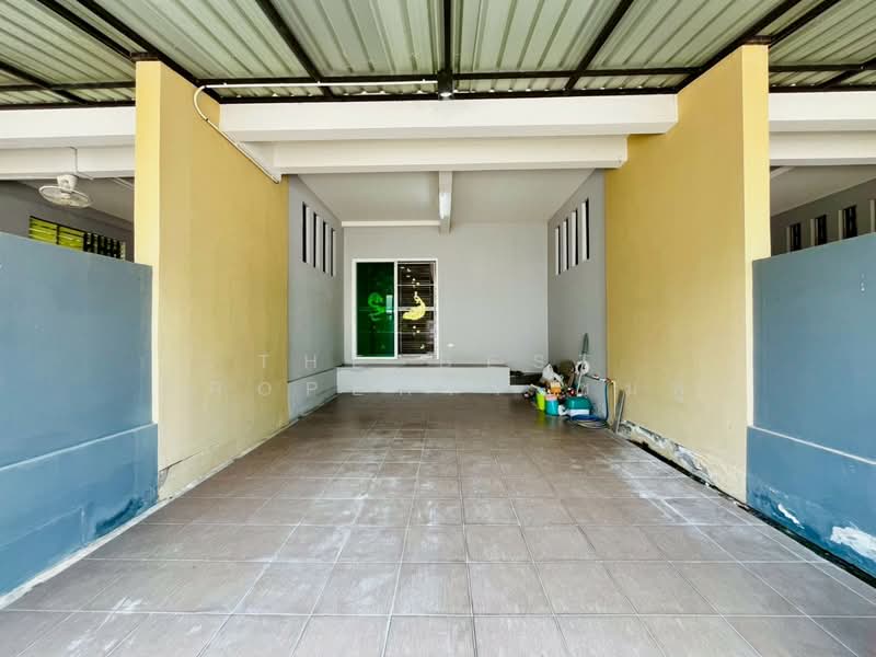 แผ่นดินทอง ลิฟวิ่งโฮม มาบยางพร, ระยอง, มาบยางพร, ปลวกแดง, ระยอง, 100 ตร.ม., ทาวน์เฮ้าส์ ขาย, โดย The Best Property ชมพู่, 500239263 - DDproperty.com