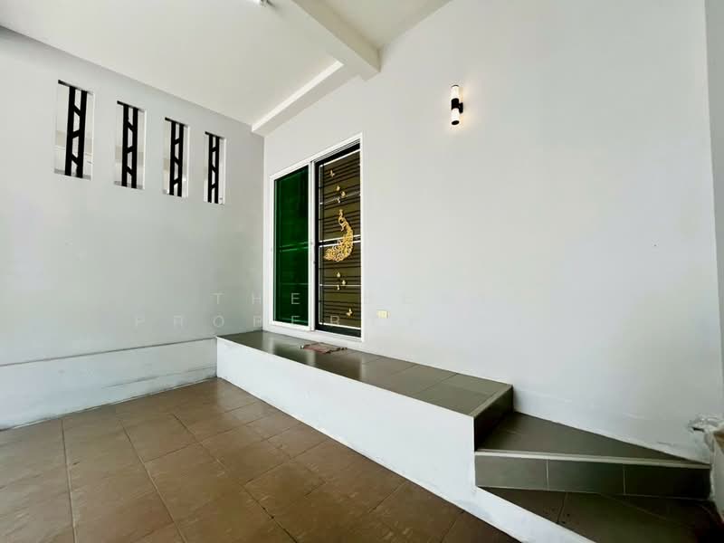 แผ่นดินทอง ลิฟวิ่งโฮม มาบยางพร, ระยอง, มาบยางพร, ปลวกแดง, ระยอง, 100 ตร.ม., ทาวน์เฮ้าส์ ขาย, โดย The Best Property ชมพู่, 500239263 - DDproperty.com