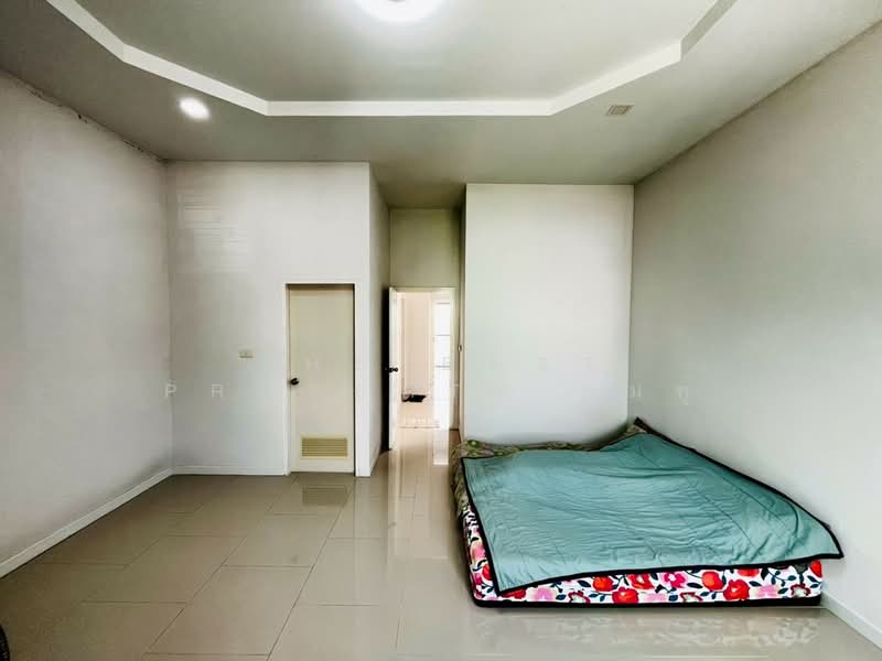 แผ่นดินทอง ลิฟวิ่งโฮม มาบยางพร, Rayong, Mapyangphon, Pluak Daeng, Rayong, 3 Bedrooms, 100 sqm, Townhouse For Sale, by The Best Property ชมพู่, 500239263 - DDproperty.com