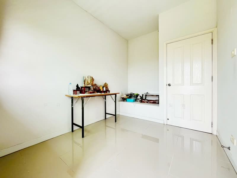 แผ่นดินทอง ลิฟวิ่งโฮม มาบยางพร, Rayong, Mapyangphon, Pluak Daeng, Rayong, 3 Bedrooms, 100 sqm, Townhouse For Sale, by The Best Property ชมพู่, 500239263 - DDproperty.com