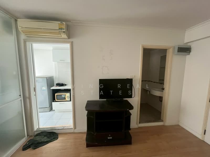 Lumpini Ville Prachachuen-Phongphet, Nonthaburi, Prachacheun Road, Bang Khen, Muang Nonthaburi, Nonthaburi, 1 Bedroom, 33 sqm, Condo For Sale, by Living Real Estates, 500239281 - DDproperty.com