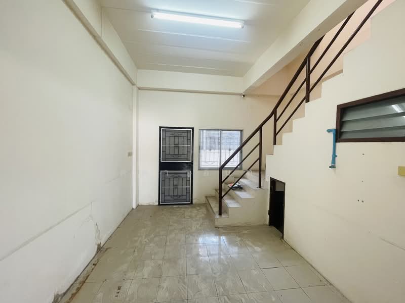 Sahaphat group, Chon Buri (Pattaya), ถนน ไร่หนึ่ง, Si Racha, Si Racha, Chon Buri (Pattaya), , 100 sqm, Shophouse For Sale, by ลุลิตตา อินทร์โพ, 500239313 - DDproperty.com