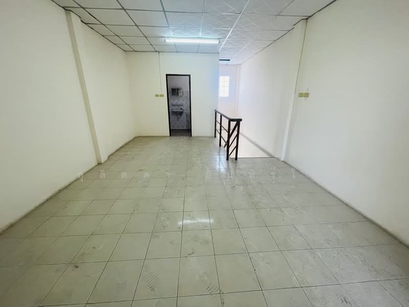 Sahaphat group, Chon Buri (Pattaya), ถนน ไร่หนึ่ง, Si Racha, Si Racha, Chon Buri (Pattaya), , 100 sqm, Shophouse For Sale, by ลุลิตตา อินทร์โพ, 500239313 - DDproperty.com