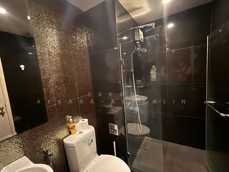 Rhythm Sukhumvit 36-38, Bangkok, 55 Soi Sukhumvit 36, Sukhumvit Road, Phra Kanong, Khlong Toei, Bangkok, 1 Bedroom, 34 sqm, Condo For Rent, by Sakan Akkara-aektalin, 500239316 - DDproperty.com