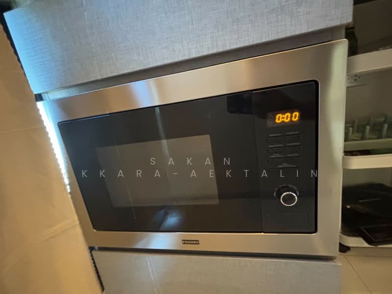 Rhythm Sukhumvit 36-38, Bangkok, 55 Soi Sukhumvit 36, Sukhumvit Road, Phra Kanong, Khlong Toei, Bangkok, 1 Bedroom, 34 sqm, Condo For Rent, by Sakan Akkara-aektalin, 500239316 - DDproperty.com