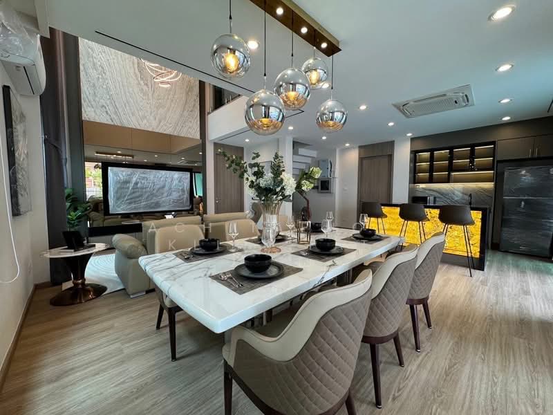 4-BR Villa, Chon Buri (Pattaya), Nong Pru, Bang Lamung (Pattaya), Chon Buri (Pattaya), 4 Bedrooms, 236 sqm, Villa For Sale, by Achitaphop Klinpipat, 500239324 - DDproperty.com