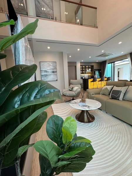 4-BR Villa, Chon Buri (Pattaya), Nong Pru, Bang Lamung (Pattaya), Chon Buri (Pattaya), 4 Bedrooms, 236 sqm, Villa For Sale, by Achitaphop Klinpipat, 500239324 - DDproperty.com