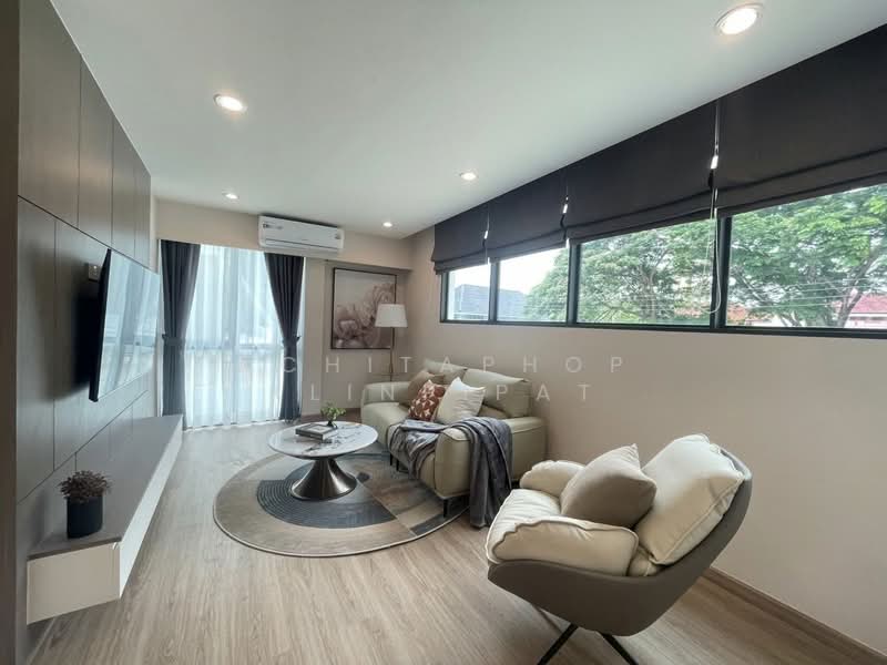 4-BR Villa, Chon Buri (Pattaya), Nong Pru, Bang Lamung (Pattaya), Chon Buri (Pattaya), 4 Bedrooms, 236 sqm, Villa For Sale, by Achitaphop Klinpipat, 500239324 - DDproperty.com