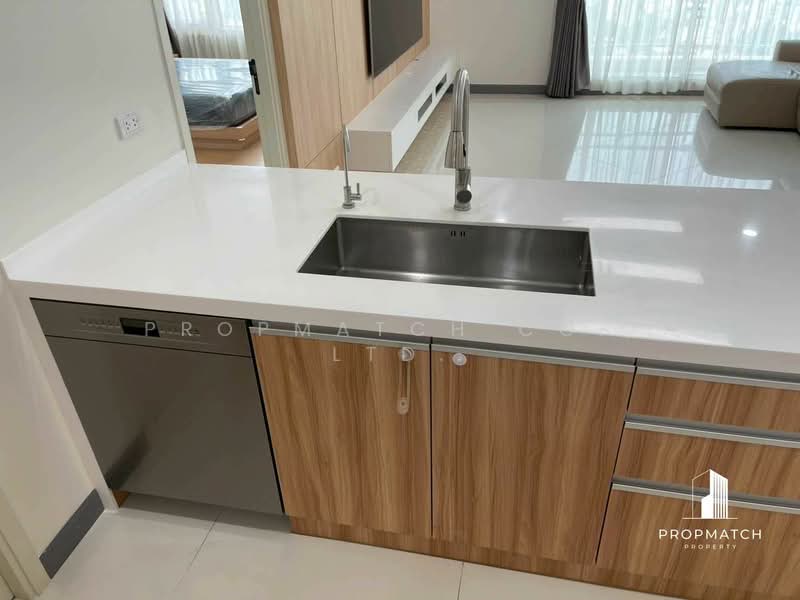 The Empire Place, Bangkok, 88 Narathiwatratchanakharin Road, Thung Maha Mek, Sathon, Bangkok, 3 Bedrooms, 183 sqm, Condo For Sale, by PROPMATCH CO., LTD., 500239326 - DDproperty.com