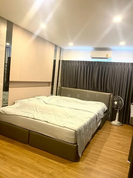 Centro Wongwaen-Chatuchot, Bangkok, Soi Wongsakon 1, Kanchanaphisek parallel Road, Sam Wa Tawan Tok, Khlong Sam Wa, Bangkok, 4 Bedrooms, 227 sqm, Single Detached House For Sale, by The Best Property Agent น้ำซ่า, 500239343 - DDproperty.com