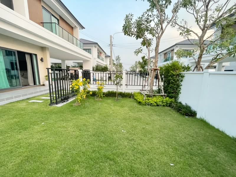 Centro Wongwaen-Chatuchot, Bangkok, Soi Wongsakon 1, Kanchanaphisek parallel Road, Sam Wa Tawan Tok, Khlong Sam Wa, Bangkok, 4 Bedrooms, 227 sqm, Single Detached House For Sale, by The Best Property Agent น้ำซ่า, 500239343 - DDproperty.com
