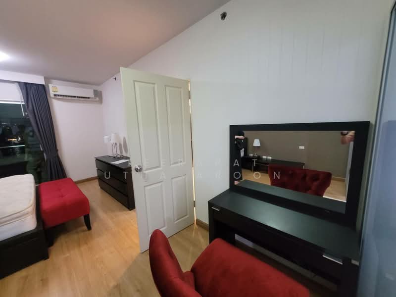 Supalai Park Ekkamai-Thonglor, Bangkok, Petchaburi Road, Bang Kapi, Huai Khwang, Bangkok, 1 Bedroom, 68 sqm, Condo For Rent, by Teerapat Utha-aroon, 500239350 - DDproperty.com