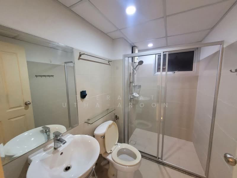 Supalai Park Ekkamai-Thonglor, Bangkok, Petchaburi Road, Bang Kapi, Huai Khwang, Bangkok, 1 Bedroom, 68 sqm, Condo For Rent, by Teerapat Utha-aroon, 500239350 - DDproperty.com