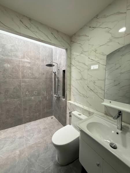 3-BR Villa, Chon Buri (Pattaya), Huai Yai, Bang Lamung (Pattaya), Chon Buri (Pattaya), 3 Bedrooms, 380 sqm, Villa For Sale, by Achitaphop Klinpipat, 500239364 - DDproperty.com