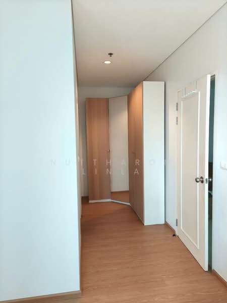 Villa Asoke, Bangkok, 1588 New Petchburi Road, Makkasan, Ratchathewi, Bangkok, 1 Bedroom, 40 sqm, Condo For Sale, by Nuttharom Linla, 500239393 - DDproperty.com