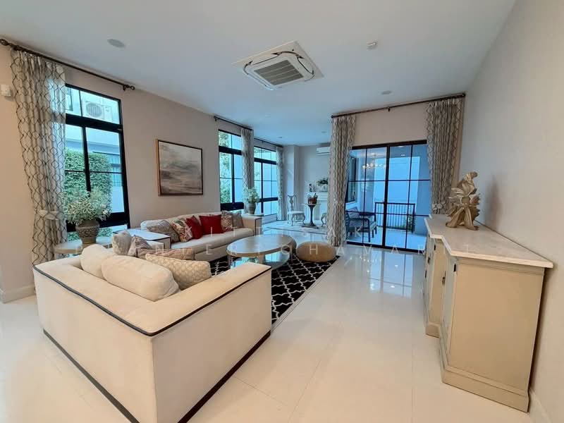 Nantawan Rama 9 - New Krungthepkreetha : นันทวัน พระราม 9 - กรุงเทพกรีฑาตัดใหม่, กรุงเทพ, สะพานสูง, สะพานสูง, กรุงเทพ, 385 ตร.ม., บ้านเดี่ยว ให้เช่า, โดย Kittisak Phanlertchavarit, 500239395 - DDproperty.com