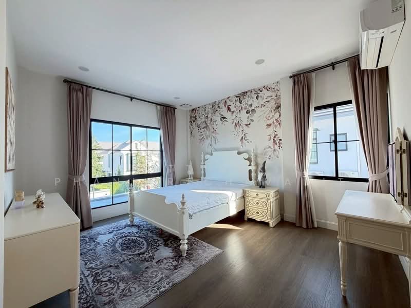 Nantawan Rama 9 - New Krungthepkreetha, Bangkok, Saphan Sung, Saphan Sung, Bangkok, 4 Bedrooms, 385 sqm, Single Detached House For Rent, by Kittisak Phanlertchavarit, 500239395 - DDproperty.com