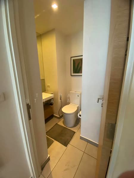 The Lofts Ekkamai, Bangkok, 1415 Sukhumvit Road, Phra Kanong Nua, Watthana, Bangkok, Studio, 28 sqm, Condo For Rent, by Teerapat Utha-aroon, 500239414 - DDproperty.com