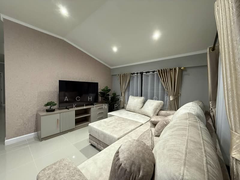 undefined, Chon Buri (Pattaya), Nong Pru, Bang Lamung (Pattaya), Chon Buri (Pattaya), 4 Bedrooms, 180 sqm, Villa For Sale, by Achitaphop Klinpipat, 500239422 - DDproperty.com