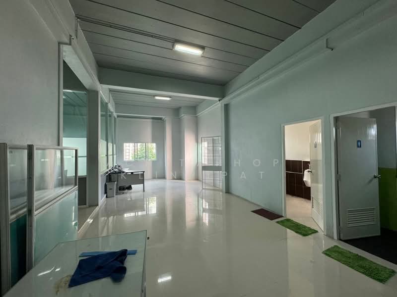 ขาย - undefined, ชลบุรี